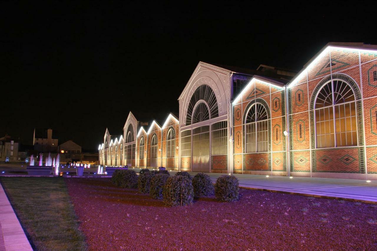 Arche Hotel Vierzon Exteriör bild